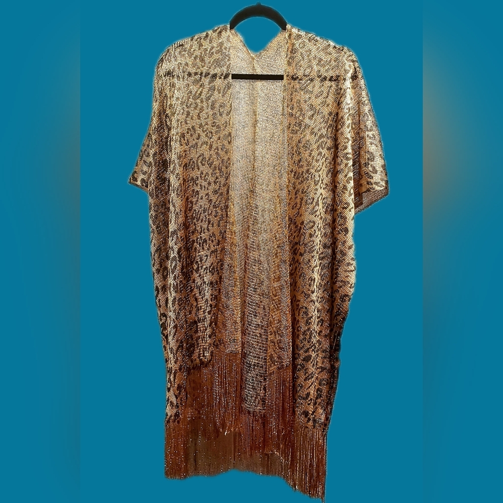 Leopard Print Kimono with Fringe - Picture 4 of 10